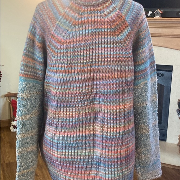 Free People
Women's Blue Sedona Stripe
Cardigan
NWT Size Medium - Picture 3 of 5